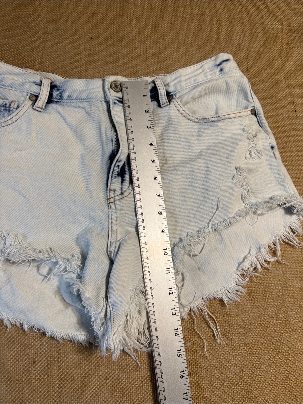 Light Wash Distressed Denim Cutoff Shorts - Picture 4 of 4